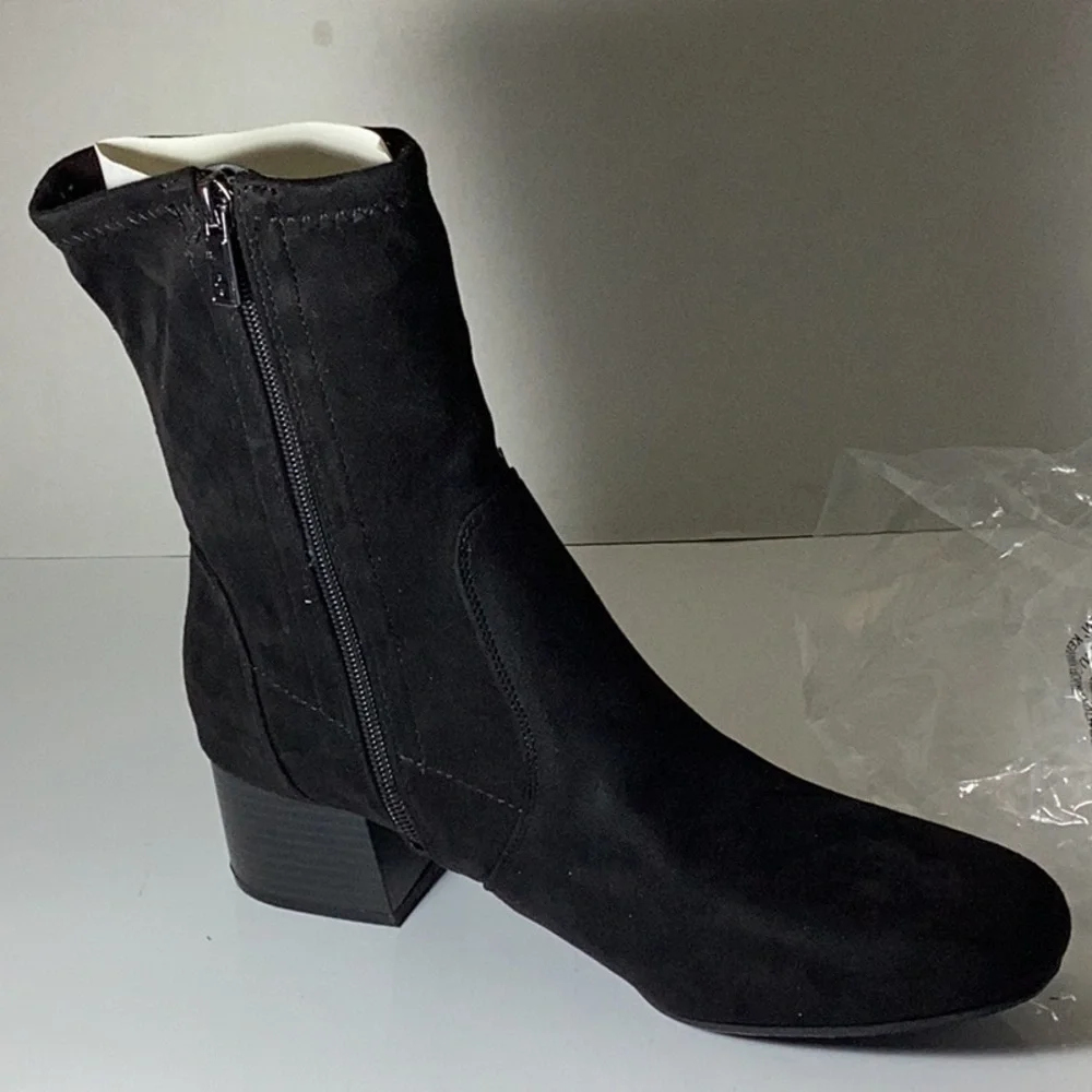 Kenneth Cole Reaction Women's Road Stretch Block Heel Booties